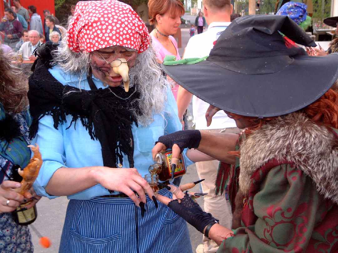 Bilder_Hexenfest_2005_16.jpg (8173 Byte)