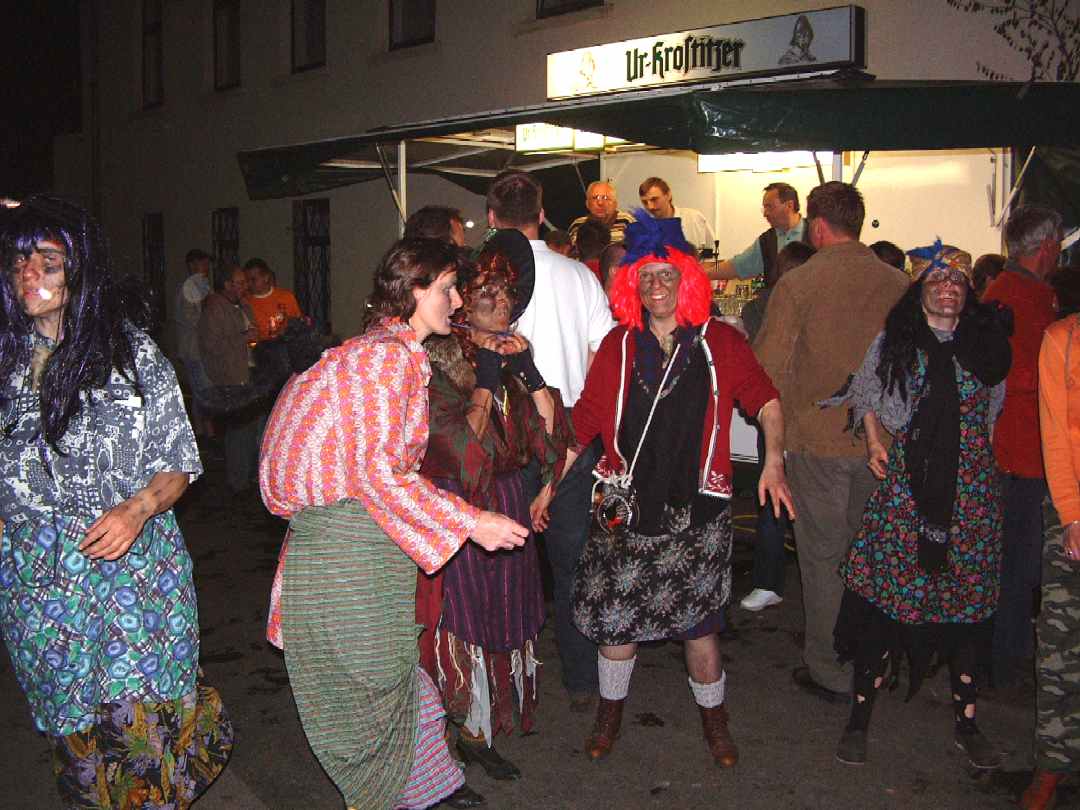 Bilder_Hexenfest_2005_21.jpg (8173 Byte)